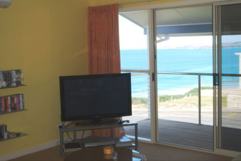 1 Meridian At Port Elliot - Lismore Accommodation 0